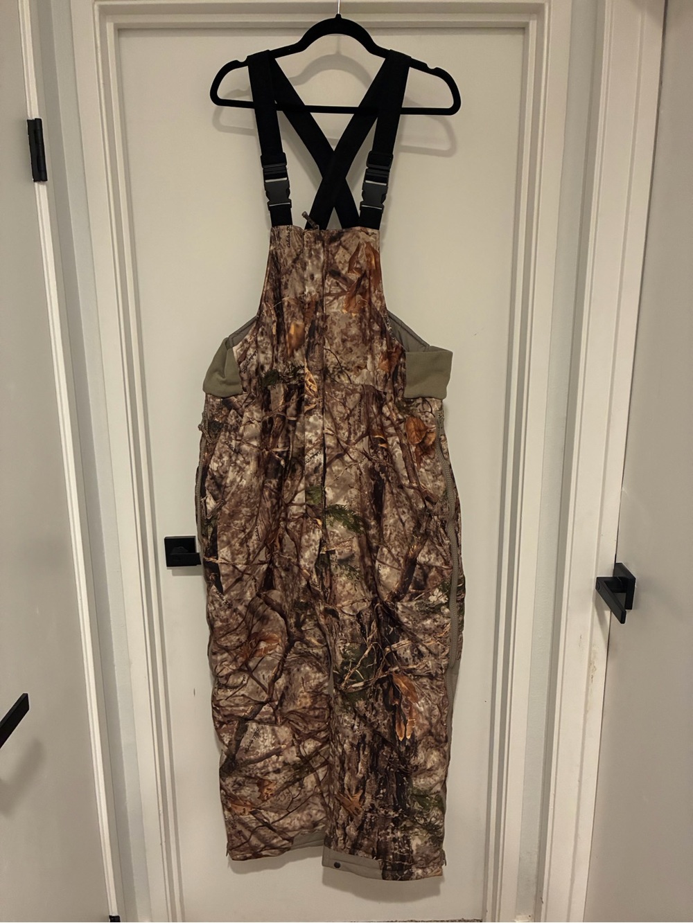 Cabela's Woodland Bibs